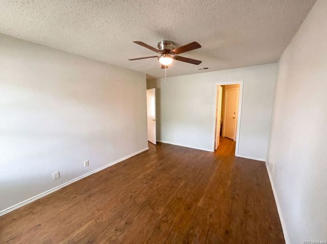 7358 Weybridge, San Antonio, TX 78250