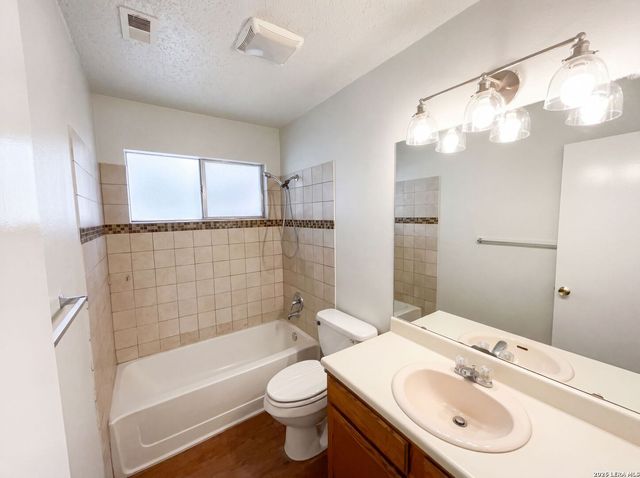 7358 Weybridge, San Antonio, TX 78250