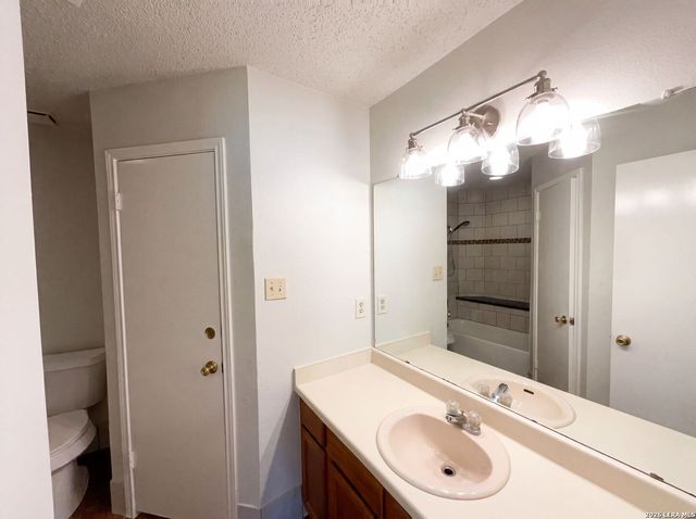 7358 Weybridge, San Antonio, TX 78250