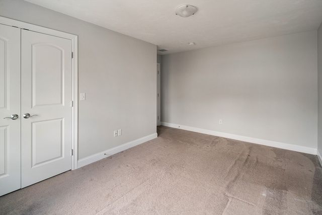 265 Bacon St B, Natick, MA 01760