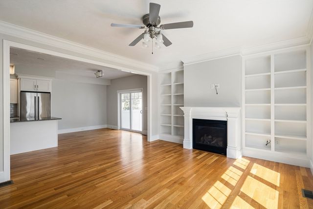 265 Bacon St B, Natick, MA 01760