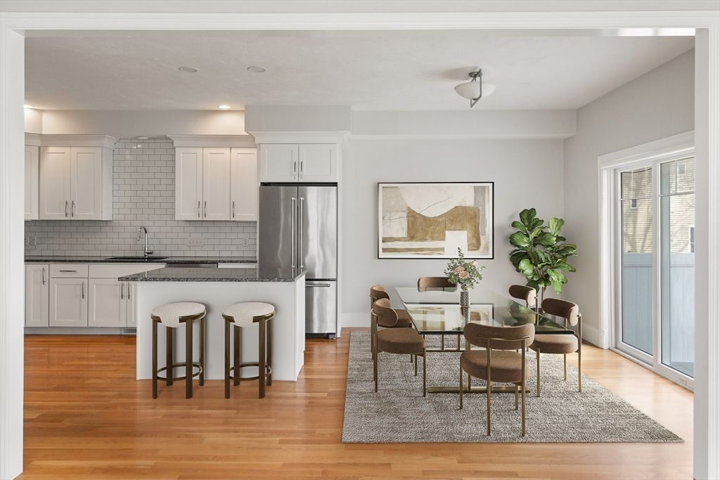 265 Bacon St B, Natick, MA 01760