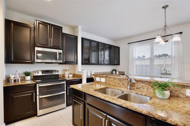 6049 FENDER COURT, Orlando, FL 32837