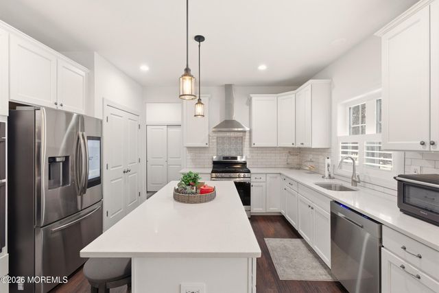 18 Tasha Lane, Howell, NJ 07731