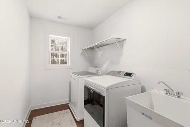 18 Tasha Lane, Howell, NJ 07731