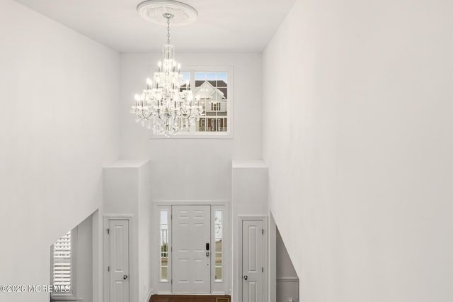 18 Tasha Lane, Howell, NJ 07731