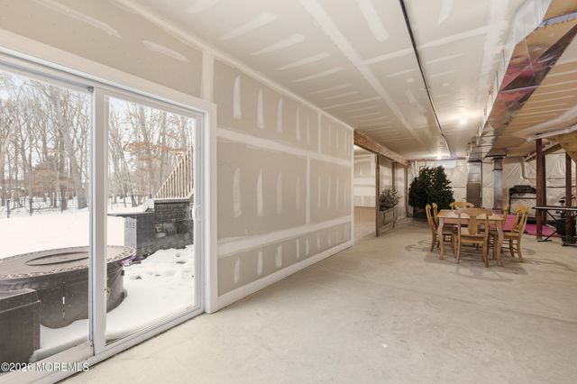 18 Tasha Lane, Howell, NJ 07731