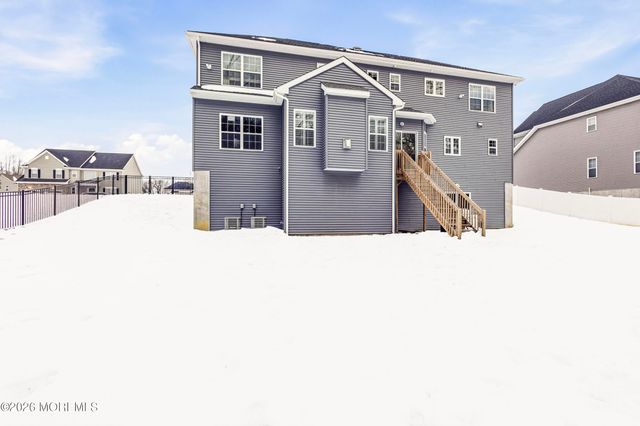 18 Tasha Lane, Howell, NJ 07731