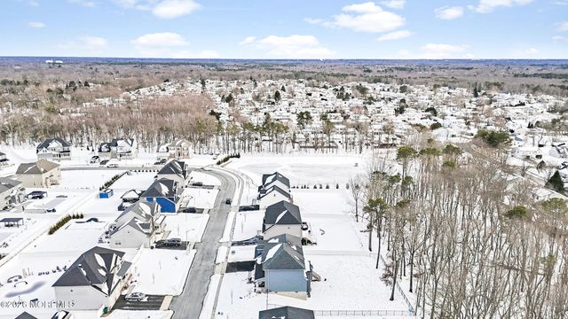 18 Tasha Lane, Howell, NJ 07731