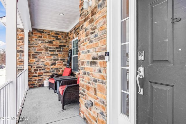 18 Tasha Lane, Howell, NJ 07731