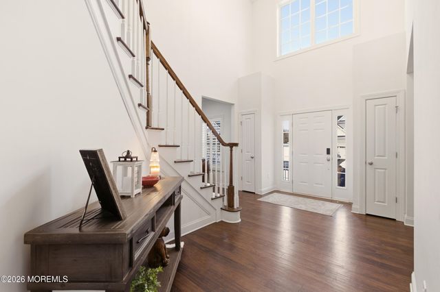 18 Tasha Lane, Howell, NJ 07731