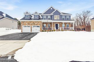 18 Tasha Lane, Howell, NJ 07731