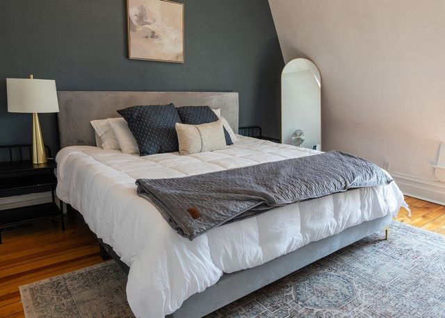 1510 W College Ave, Spokane, WA 99201