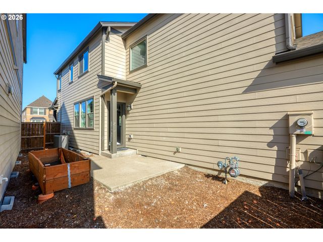10176 Nw 292ND Ave, North Plains, OR 97133