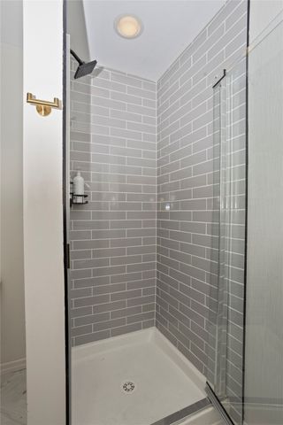 119 4th Street 408, Des Moines, IA 50309