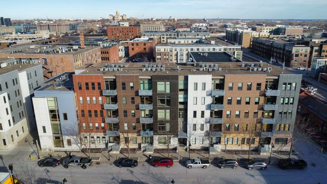 119 4th Street 408, Des Moines, IA 50309