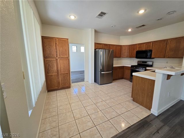 3033 Panorama Ridge Drive, Henderson, NV 89052