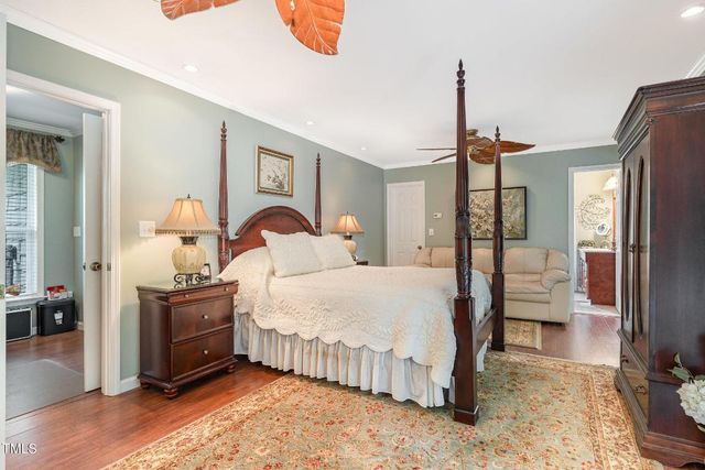 106 Scuppernong Court, West End, NC 27376