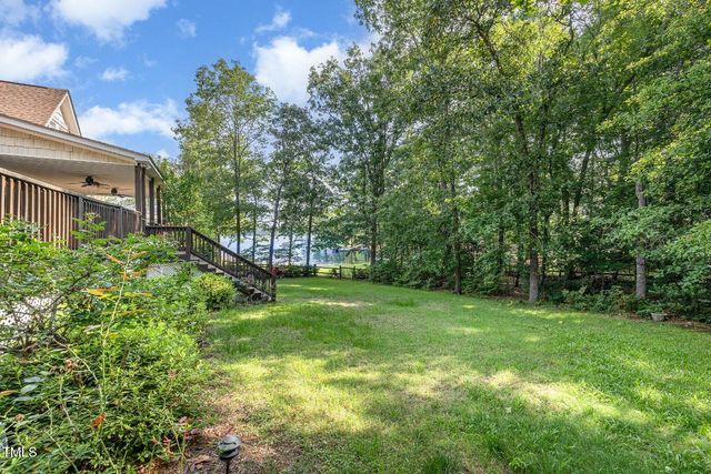106 Scuppernong Court, West End, NC 27376