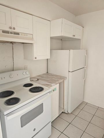 4140 NW 30th Terrace, Lauderdale Lakes, FL 33309