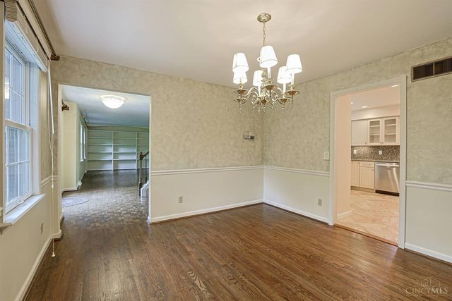 9960 Walnutridge Court, Symmes Twp, OH 45242