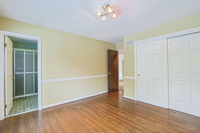 9960 Walnutridge Court, Symmes Twp, OH 45242