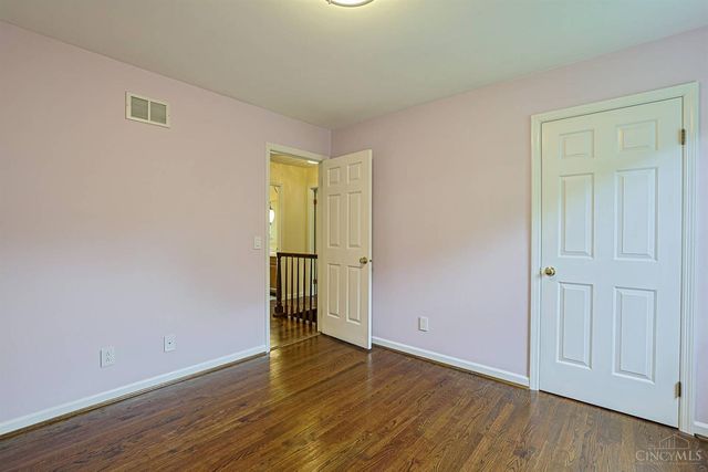 9960 Walnutridge Court, Symmes Twp, OH 45242