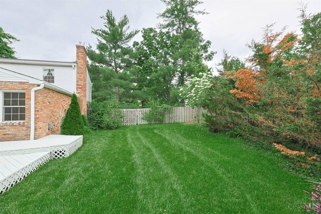9960 Walnutridge Court, Symmes Twp, OH 45242