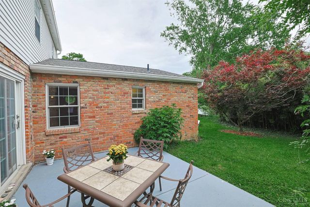9960 Walnutridge Court, Symmes Twp, OH 45242