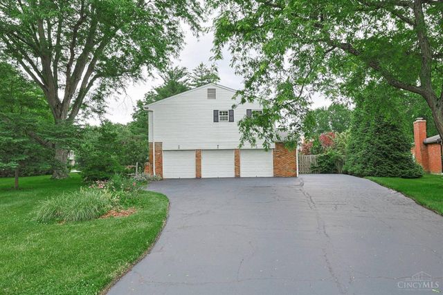 9960 Walnutridge Court, Symmes Twp, OH 45242