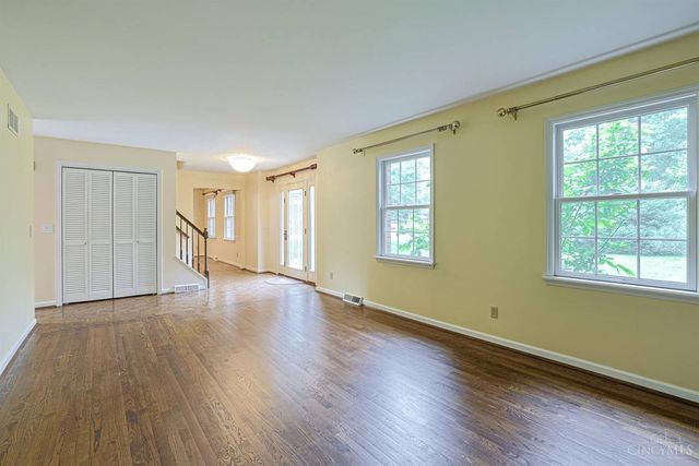 9960 Walnutridge Court, Symmes Twp, OH 45242