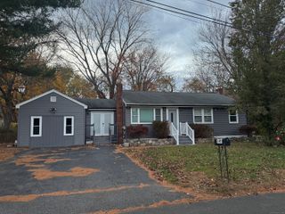 147 Pinehurst Drive, Meriden, CT 06450