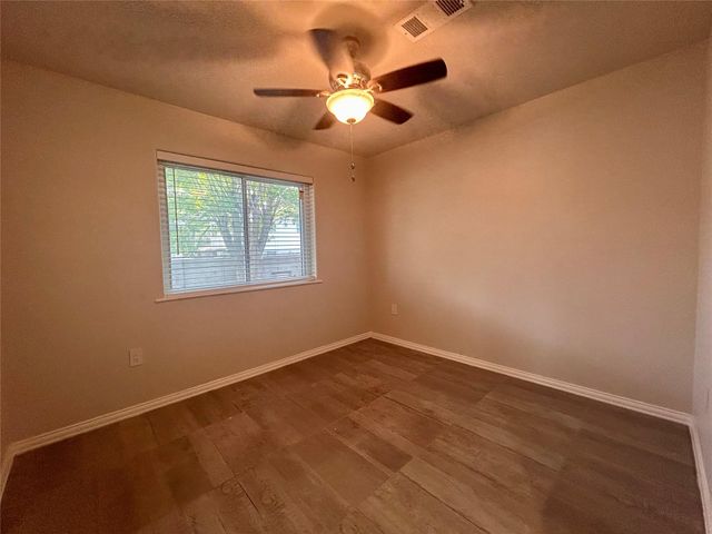 8922 Trone CIR D, Austin, TX 78758