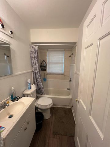 11106 Nottingham Road, Detroit, MI 48224