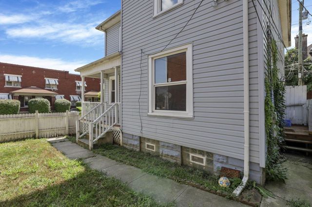 829-831 Studer Avenue, Columbus, OH 43206
