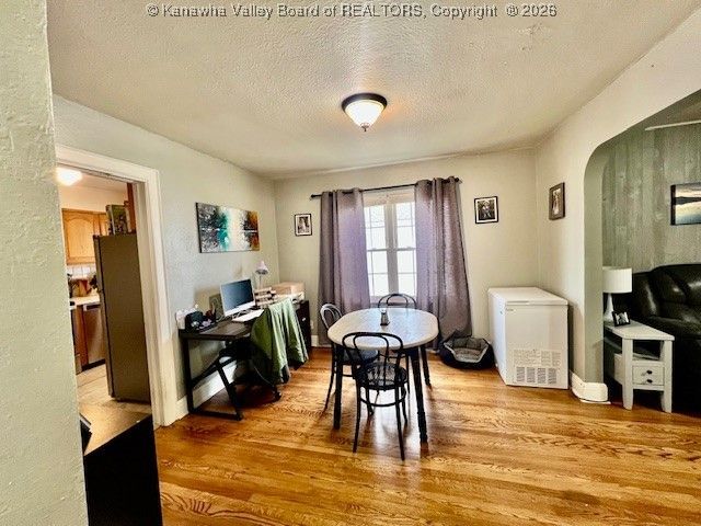 329 18th Street, Dunbar, WV 25064