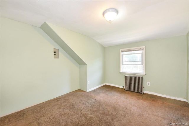 265 S Delaware Avenue, Lindenhurst, NY 11757