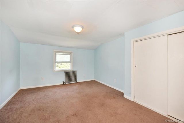 265 S Delaware Avenue, Lindenhurst, NY 11757