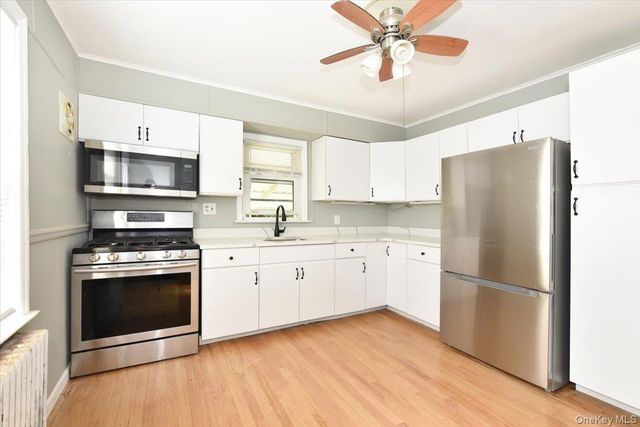 265 S Delaware Avenue, Lindenhurst, NY 11757