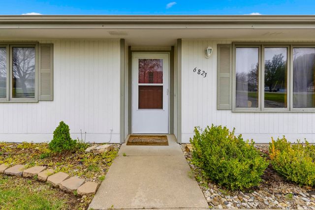 6823 Deer Trail Road, Manhattan, KS 66503