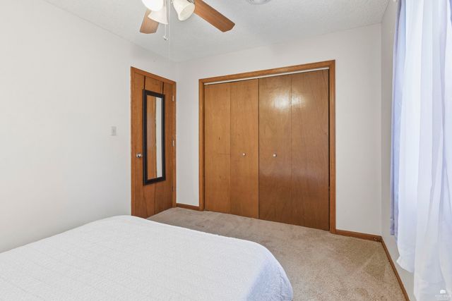 6823 Deer Trail Road, Manhattan, KS 66503