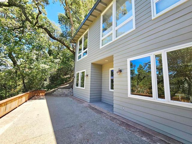 3696 Boyer Cir, Lafayette, CA 94549