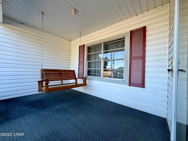 2797 Salem Church Road, Sneads, FL 32460