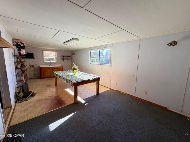 2797 Salem Church Road, Sneads, FL 32460