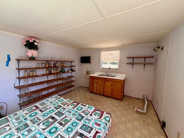 2797 Salem Church Road, Sneads, FL 32460