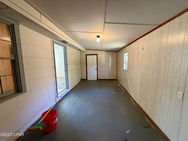 2797 Salem Church Road, Sneads, FL 32460