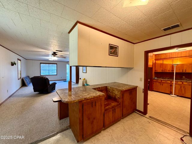 2797 Salem Church Road, Sneads, FL 32460