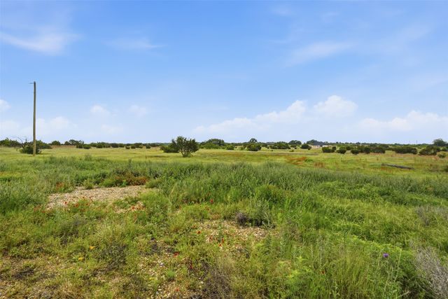 502 Hollow Drive, Lipan, TX 76048