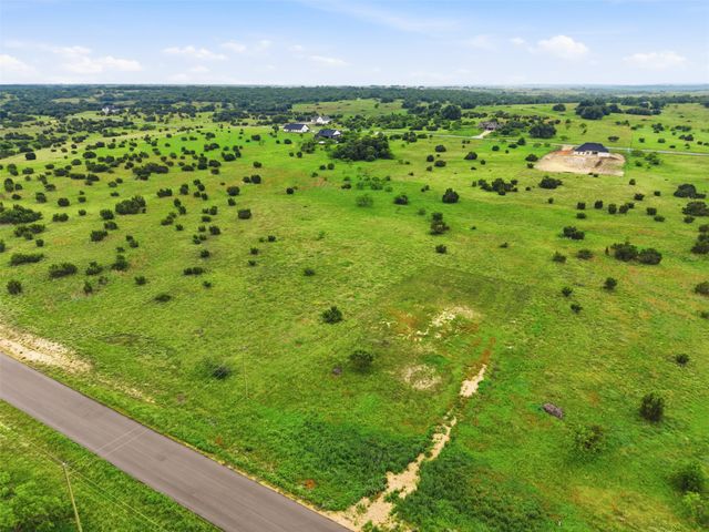502 Hollow Drive, Lipan, TX 76048