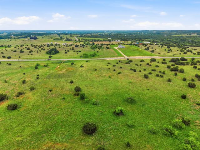 502 Hollow Drive, Lipan, TX 76048